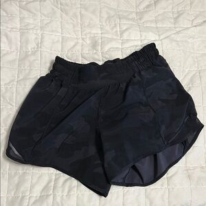Camo size 4 lulus